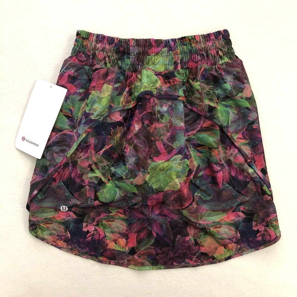 NWT Lululemon Vivid Floral Tone Multi Graphite Grey Hotty Hot HR Skirt 2 Long - Picture 7 of 7